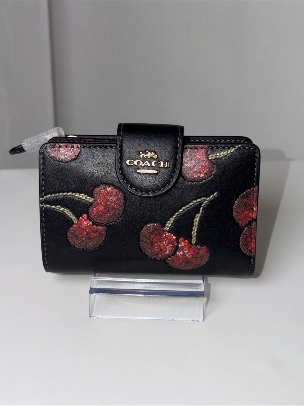NWOT Coach Medium Corner Zip Wallet with Cherry Print Black Leather CDF10